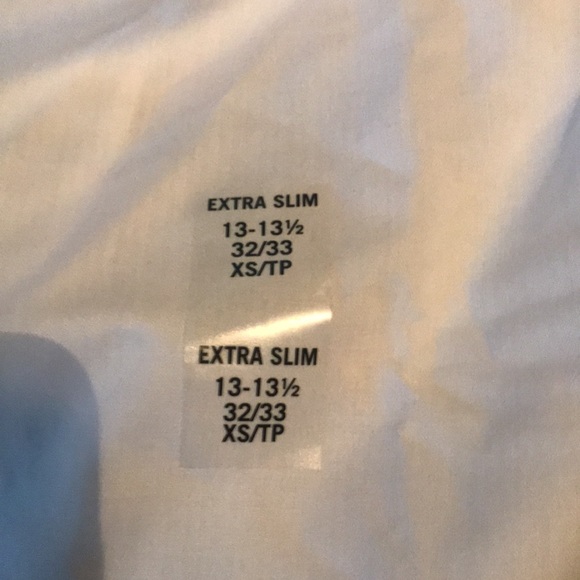 Van Heusen chrome men’s shirt size 13 to 13 1/2 - Picture 2 of 3